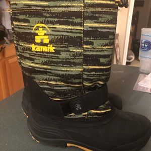 EUC Kamik Snow Boots